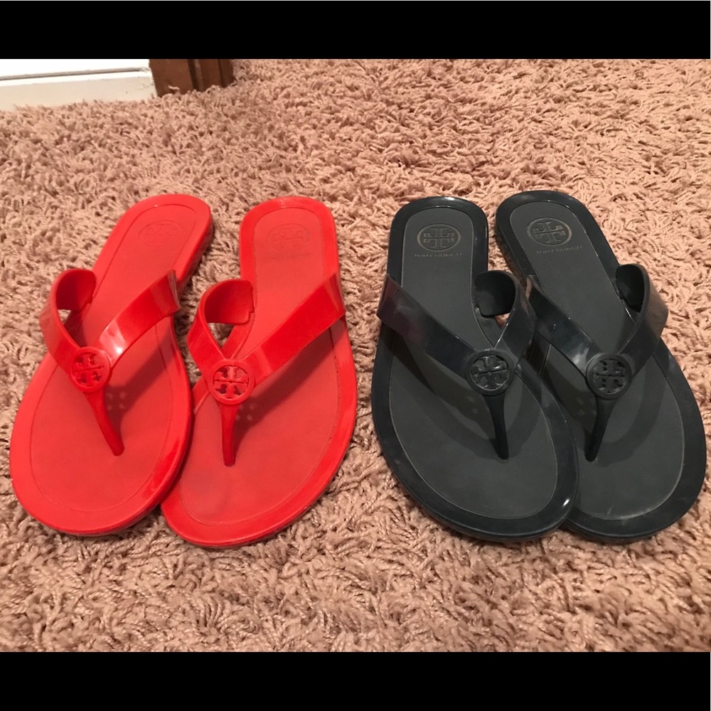 Tory Burch pair of sandals red and navy